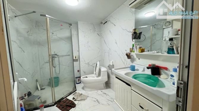 Duy nhất một căn phố Hai Bà Trưng, LÔ GÓC 2 THOÁNG, 38 m2, 5T, MT 4.5m, 9tỷ5, 0934 641 *** - 1