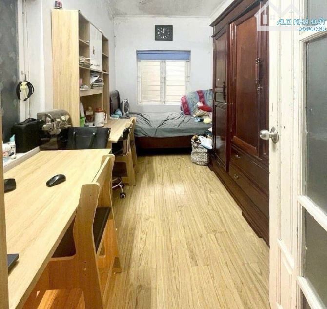 Bán nhà Khâm Thiên, ngõ rộng thoáng, gần phố, ở ngay, 30m2, 4 tầng, giá 5 tỷ - 1