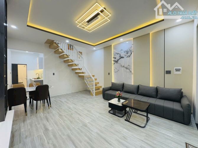 CHUYỂN NHƯỢNG NHÀ 50 M2 ,2 TẦNG LÝ THÁI TỔ, GIÁ NHỈNH 2 TỶ - 13