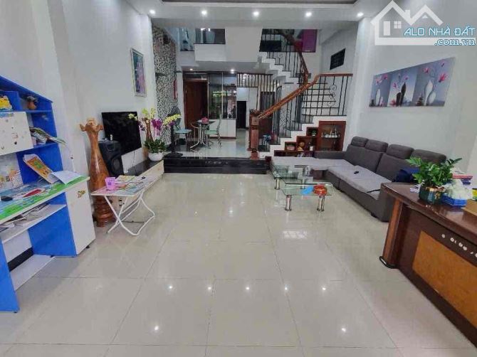 🏡 VILLA PHONG CÁCH HIỆN ĐẠI  • NHÀ 4 TẦNG - MẶT TIỀN BẦU NĂNG 8  • Hoà Minh. Q.Liên Chiểu - 21