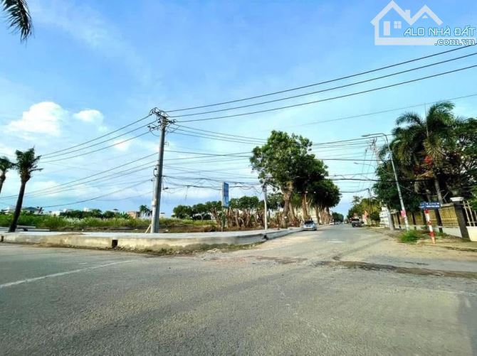 Bán nền góc đẹp mặt tiền Trần Văn Giàu vs Phạm Công Trứ Cồn Khương tdt 1327m2 full thổ cư - 2