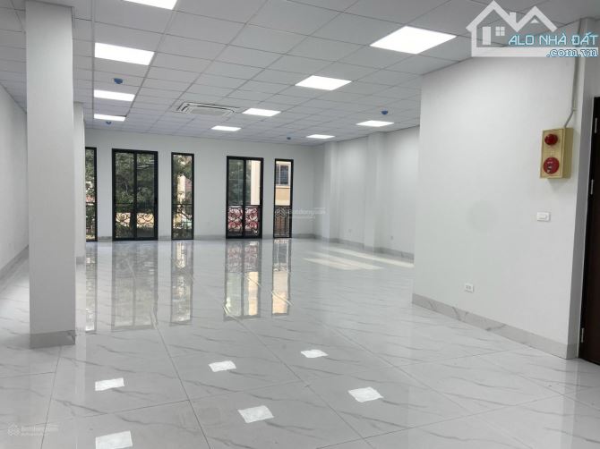 Nóng cho thuê văn phòng 150m2 tại Khương Đình - Thanh Xuân - HN siêu ưu đãi - 2