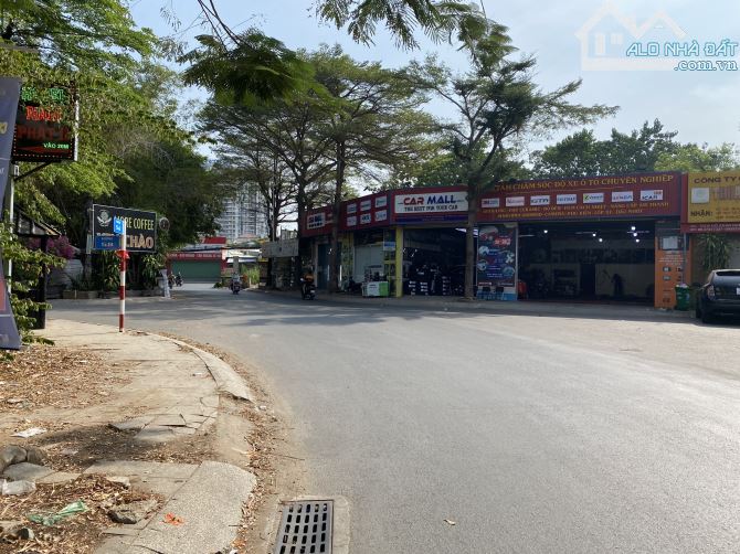 Bán đất nhà mặt phố đường 61 P. Bình Trưng Đông Quận 2 gần chợ Tân Lập (120m2) 100 tr/m2 - 2