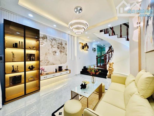 🏠Nhà xinh đón tết, Sát Mặt tiền Đường Lê Trực P7 Bình Thạnh - 3 Tầng - 47m2 - 4 phòng ngủ - 2