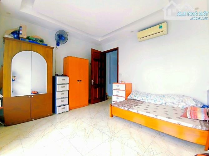 BÁN NHÀ PHÂN LÔ PHỐ HOÀNG CẦU ĐỐNG ĐA 24 TỶ 70m 7T THANG MÁY VỈA HÈ Ô TÔ TRÁNH KINH DOANH - 3