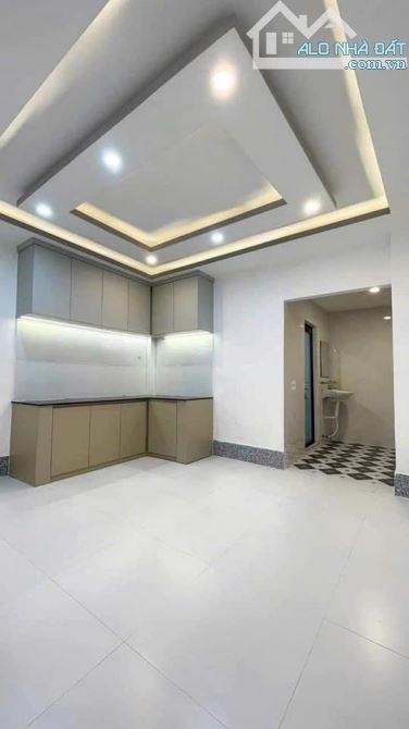 BÁN GẤP NHÀ TÂN THÔNG HÔI-CỦ CHI(165M2)GIÁ 690 TRIỆU,SỔ HỒNG RIÊNG - 3