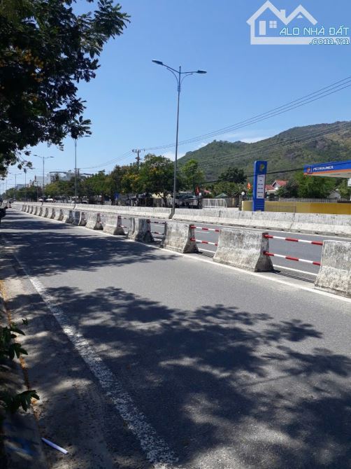 Bán đất Mặt tiền Đường Nguyễn Tất Thành, Nha Trang, Khánh Hòa. - 3
