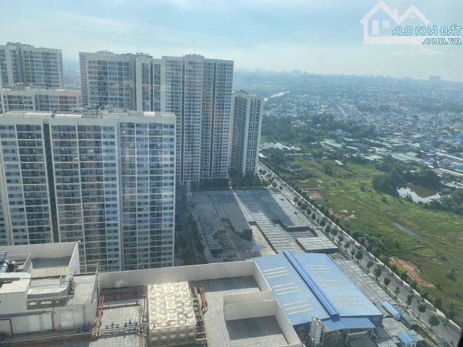 Bán căn hộ hoa hậu 3PN (Vinhome Grand Park), Hiếm view Penthouse, 81m2, nhỉnh 3 tỷ - 4