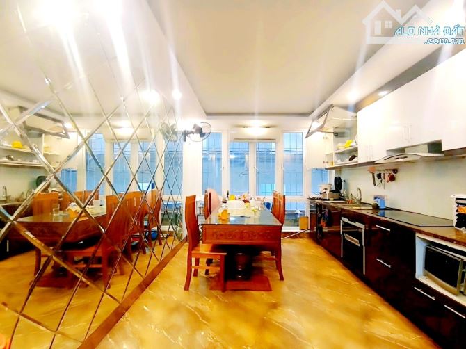 BÁN NHÀ PHÂN LÔ PHỐ HOÀNG CẦU ĐỐNG ĐA 24 TỶ 70m 7T THANG MÁY VỈA HÈ Ô TÔ TRÁNH KINH DOANH - 4