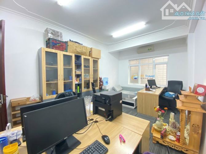Cho thuê văn phòng FULL nội thất tại Đ. Nguyễn Cơ Thạch, Nam Từ Liêm chỉ 4tr/tháng - 5