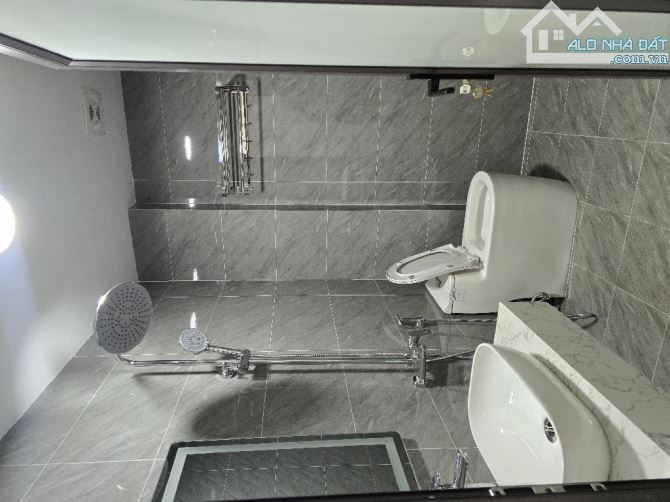Bán nhà đẹp 5 tầng x 37m2 Trường Chinh, Đống Đa - 6