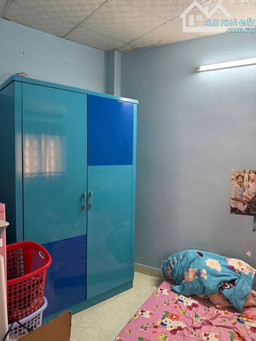 Bán nhà hẻm căn góc phạm thế hiển - 3.30m x 14.02m-43.8m/2 - 1 trệt 1 lầu -2pn 2WC F7 Q8 - 7
