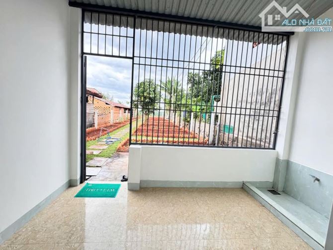 🏡🏡NHÀ ĐẸP NGAY CỔNG CHÀO THÔN 8  ĐƯỜNG  PHẠM NGŨ LÃO NỐI DÀI GIÁ RẺ BÈO - 7