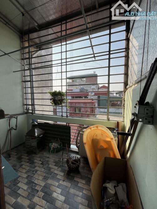 Bán nhà Đê Trần Khát Chân 32m2 - 5 tầng - giá 5.25 tỷ  ✅Nhà đẹp dân xây chất lượng, vài bư - 8