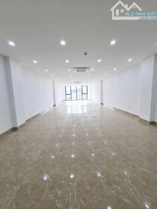 [KD Sầm Uất] Bán nhà PL Kim Giang, 45m2X7T, MT5.5m, Giá 13.6 tỷ, Ô tô tránh, thang máy