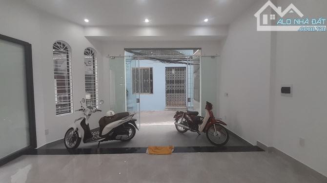 CẦN BÁN NHÀ ĐƯỜNG TRẦN NGUYÊN HÃN - LÊ CHÂN, HẢI PHÒNG - GIÁ CHỈ 3,7 TỶ, 62m2