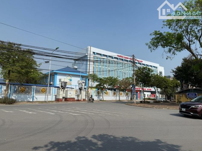 BÁN ĐẤT PHÂN LÔ VỈA HÈ . TAM HIỆP KINH DOANH SIÊU ĐỈNH . - 1