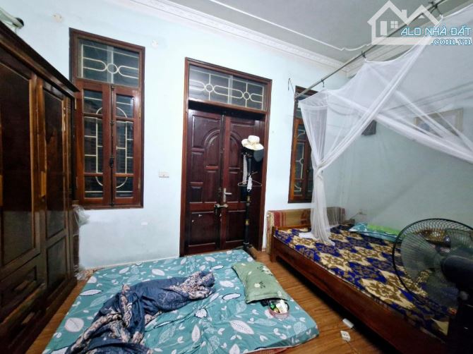 Bán Nhà 3T Mặt Phố Đức Giang DT 110m2 MT 5,2m Cho Thuê Kinh Doanh 20tr/tháng, 2 Thoáng - 1