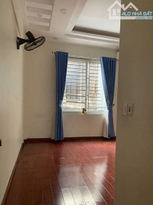 Cho thuê nhà 50m2 x 5 tầng ngõ 89 phố Nguyễn Phong Sắc, mặt tiền 4m ,ngõ rộng ô tô đậu cửa - 1