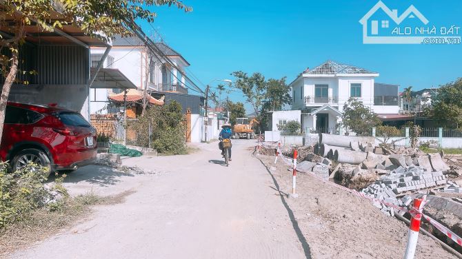 Bán 60m2 đất trục chính thôn Quỳnh Hoàng Nam Sơn - 1