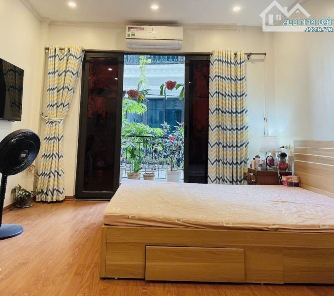 Nhà đẹp  ngọc thuỵ, Long Biên, kinh doanh Dt: 50m2, giá: 5.7tỷ ( có thương lượng) - 1