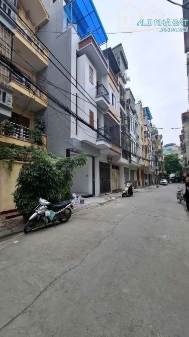 Bán nhà khu đô thị Mộ Lao, DT 36m2, 5 tầng, MT 3,8m, Phân lô, Ô tô, Kinh doanh, giá 9,9 tỷ - 1