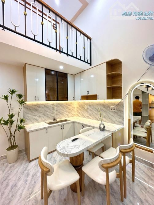 NHÀ MỚI ĐẸP LUNG LINH  ĐÓN TẾT! NGÃ TƯ 4 XÃ, SÁT TÂN PHÚ, NGANG 4.5M(45M²), 2 LẦU - 1