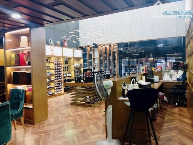 VIP Nhà Mặt Tiền Trường Chinh P13 Q.Tân Bình, DT:7x23m, 4 Tầng, HĐT:90tr, Giá:35Tỷ - 2