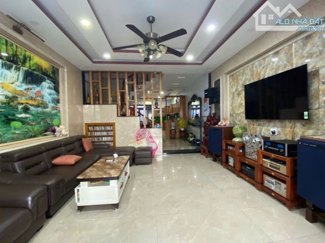 Bán nhà ngay công viên Hiệp Bình Chánh, Thủ Đức. 100m2, ngang 5m, 2 tầng. - 2