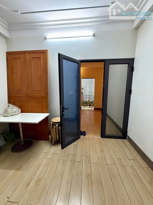 Bán nhà phố Hoàng Quốc Việt, Cầu Giấy, 62m2 ôtô, vỉa hè, phân lô, 2 thoáng, ô chờ 15 tỷ - 3