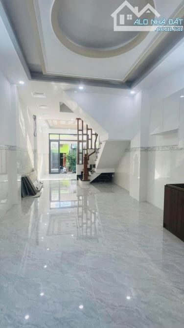 Bán Nhà Hẻm Xe Hơi Bùi Tư Toàn, Bình Tân – 72m², Giá Chỉ 5.9 Tỷ – Sổ Hồng Riêng - 3