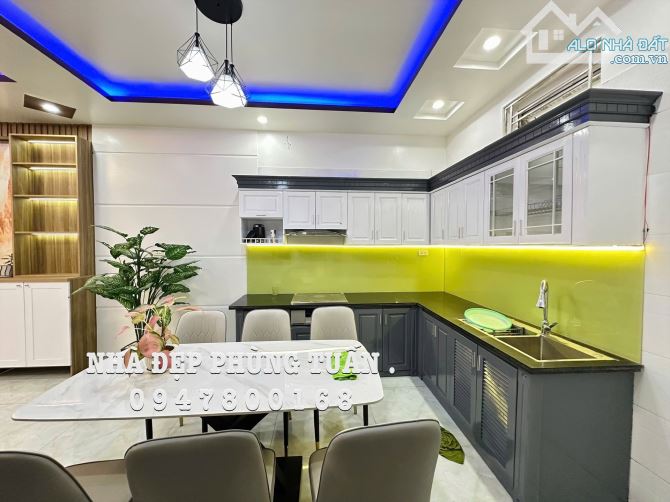 Ptuan. Bán nhà 3 tầng siêu đẹp tại 193 Văn Cao - Kiều Sơn:  50m2- tây tt - 4