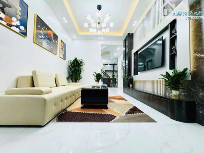 B.Á.N NHÀ MẶT PHỐ TRẦN NGUYÊN ĐÁN 70M2 ,4 TẦNG MT 5M Giá 25x Tỷ có TL Nhà Đẹp ,Vị Trí Lại - 4