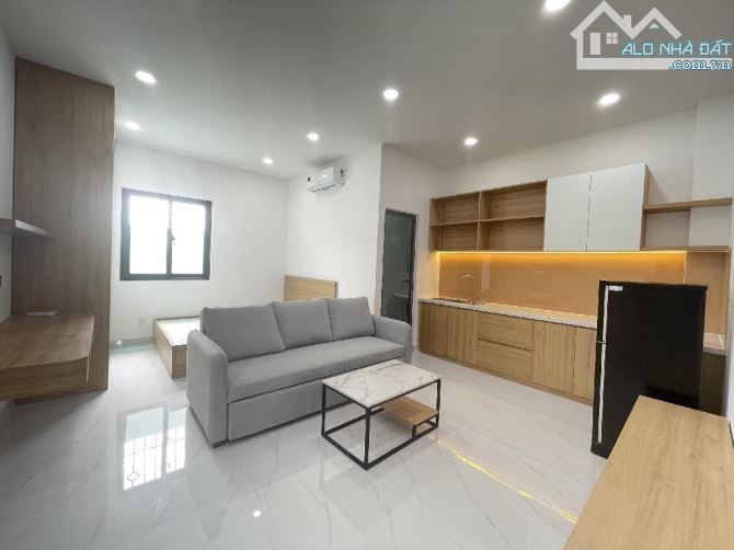 Bán nhà Hoàng Diệu 2, Linh Trung, Thủ Đức, CHDV, 80m2*4 Tầng, Ngay Đại Học Ngân Hàng, Gía - 4