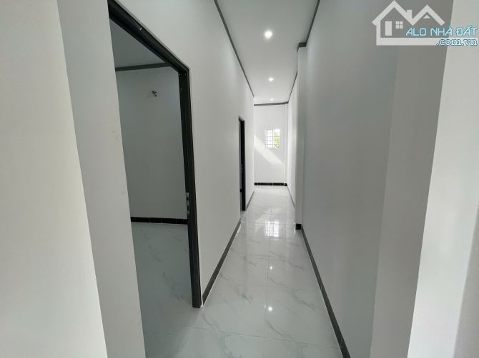 Bán nhà đẹp tại đường Đồng Khởi, 100m2, 4 PN, 2 WC siêu hot - 5