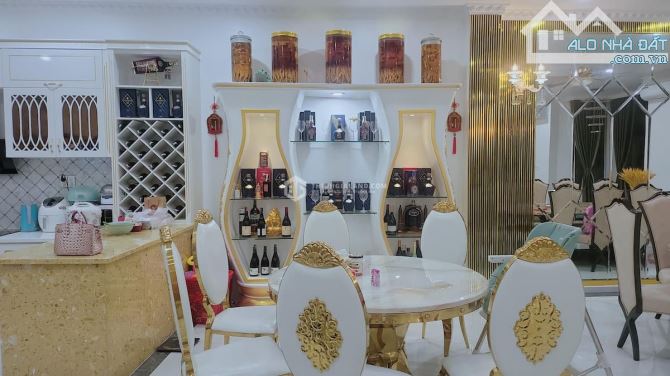 BÁN BIỆT THỰ ĐẸP LUNG LINH ĐƯỜNG NGUYỄN HỚI - PHƯỜNG NGUYỄN AN NINH - NGANG 11.94M GIÁ 18. - 6