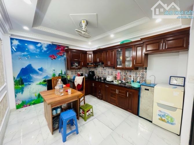 Hàng xóm kđt mới Đại Kim, phân lô ôtô  vào nhà. Kim Giang 40m² 5 tầng sổ đỏ hoa hậu - 6