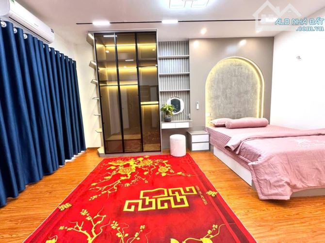 7 TẦNG THANG MÁY , THÔNG SÀN , NHÀ ĐẸP Ở NGAY , TRUNG TÂM CẦU GIẤY - 6