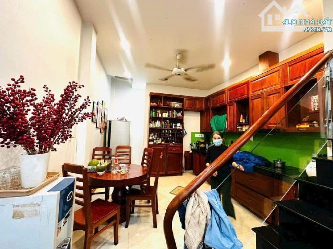 BÁN NHÀ NGAY EMART2 GÒ VẤP _4 TẦNG_52M2__6TỶ NHỈNH