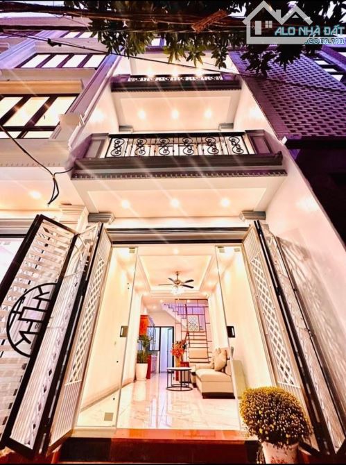 Bán nhà Vân Canh 33M 5 Tầng, 3P Ngủ rộng, 50m ô tô đỗ kinh doanh giá nhỉnh 4 tỷ