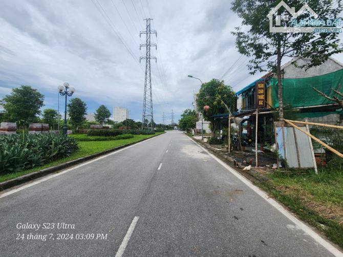 BÁN ĐẤT MẶT ĐƯỜNG XUÂN THỦY KHU BÃI VIÊN