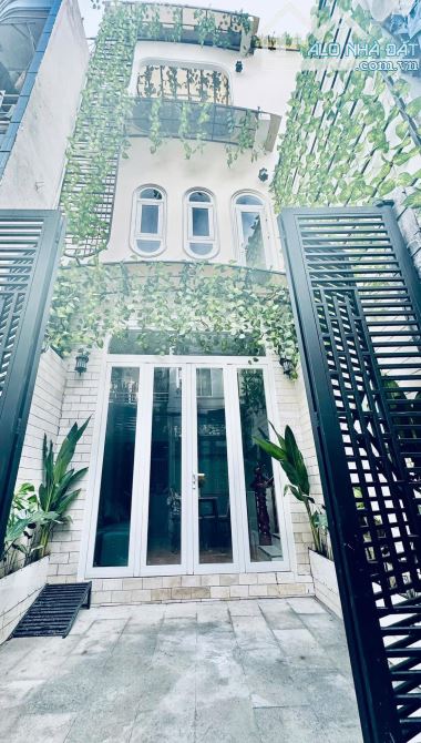 Bán nhà hẻm 243 Tô Hiến Thành. 3 tầng mới xây. 2PN 3WC. Chỉ hơn 4 tỷ