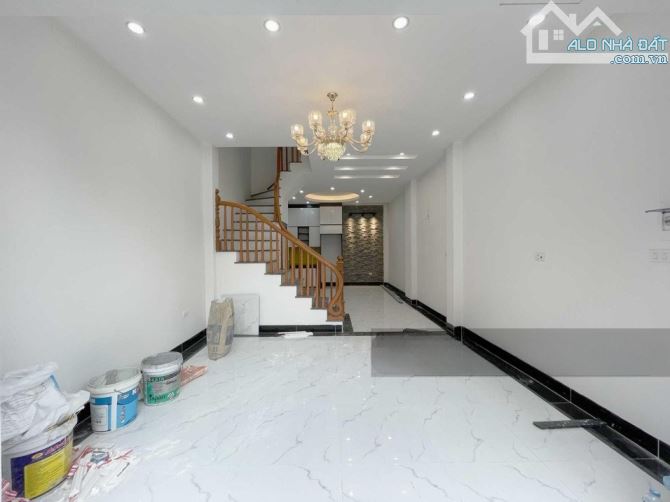 Nhà gần khu đô thị Hinode Royal Park, Di Trạch 38M 4 Tầng, 4 ngủ, ô tô đỗ gần nhinhr 4 tỷ