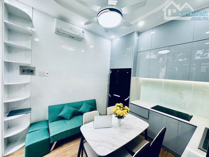 Bán nhà hẻm 243 Tô Hiến Thành. 3 tầng mới xây. 2PN 3WC. Chỉ hơn 4 tỷ - 2