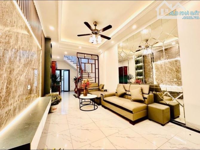 Bán nhà Vân Canh 33M 5 Tầng, 3P Ngủ rộng, 50m ô tô đỗ kinh doanh giá nhỉnh 4 tỷ - 3