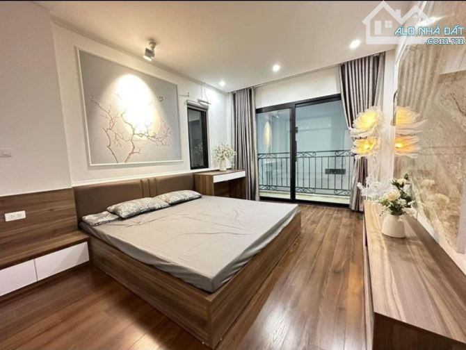 Bán nhà Vân Canh 33M 5 Tầng, 3P Ngủ rộng, 50m ô tô đỗ kinh doanh giá nhỉnh 4 tỷ - 4