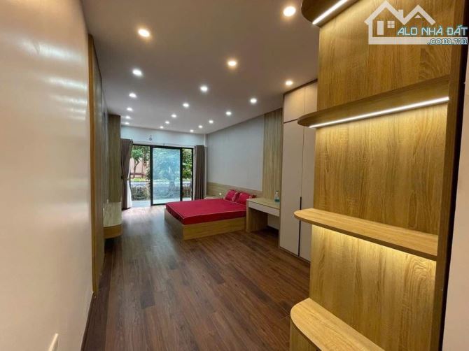 7.5 Tỷ - Nhà mới, lô góc 5 Tầng thang máy x 40m2 - Phố VIP Phan Kế Bính - 4