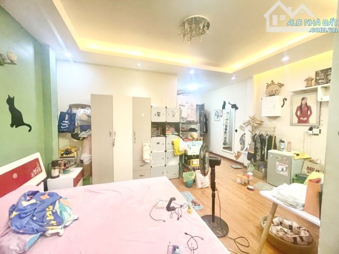 Gần mặt tiền Ung Văn Khiêm - 5,3m x 24m - 4 tầng, full nội thất - Nhỉnh 17 tỷ - 4