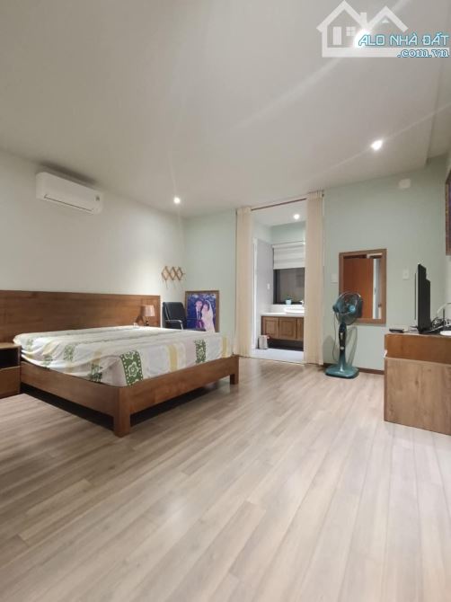Bán Biệt Thự Đơn Lập Duy Nhất Phân Khúc 3x Tỷ Chào Bán ra. Khu Eurovillage 1 - 6