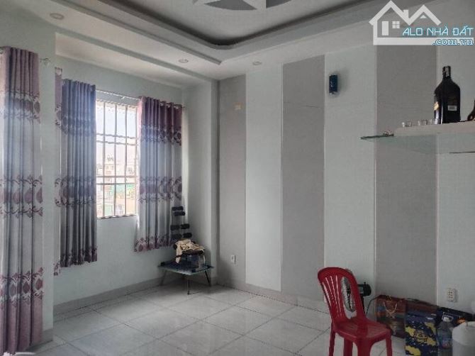 91m2, 4.3x21 nhà đẹp 4 tầng, ngay Gò Xoài, hẻm 8m ô tô ngủ sân, chỉ nhỉnh 5ty